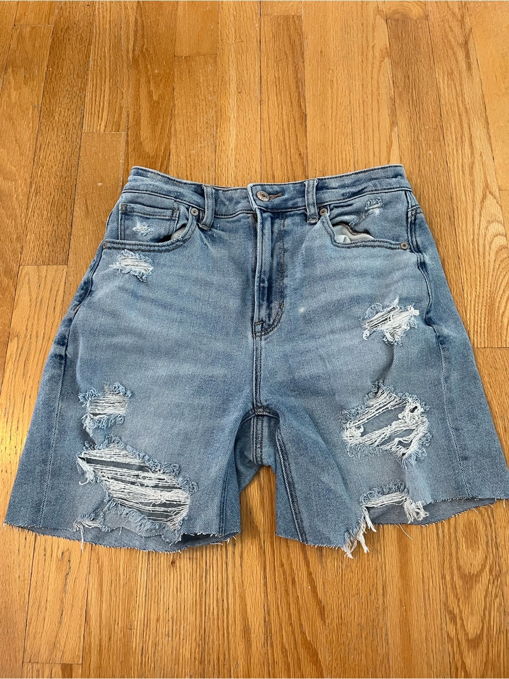 American Eagle Stretch Distressed Denim Jean Shorts Size 2